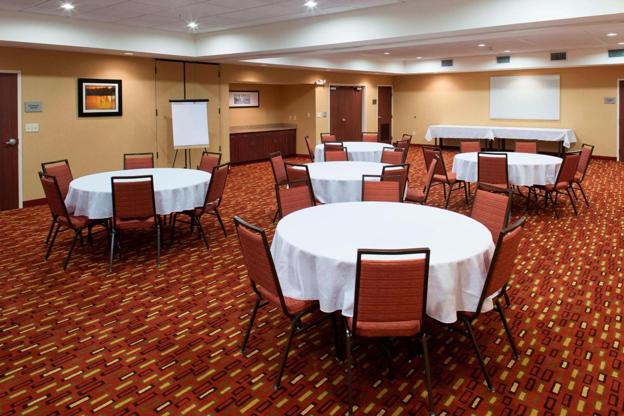 Courtyard By Marriott Houston Nasa Clear Lake Webster Exterior photo