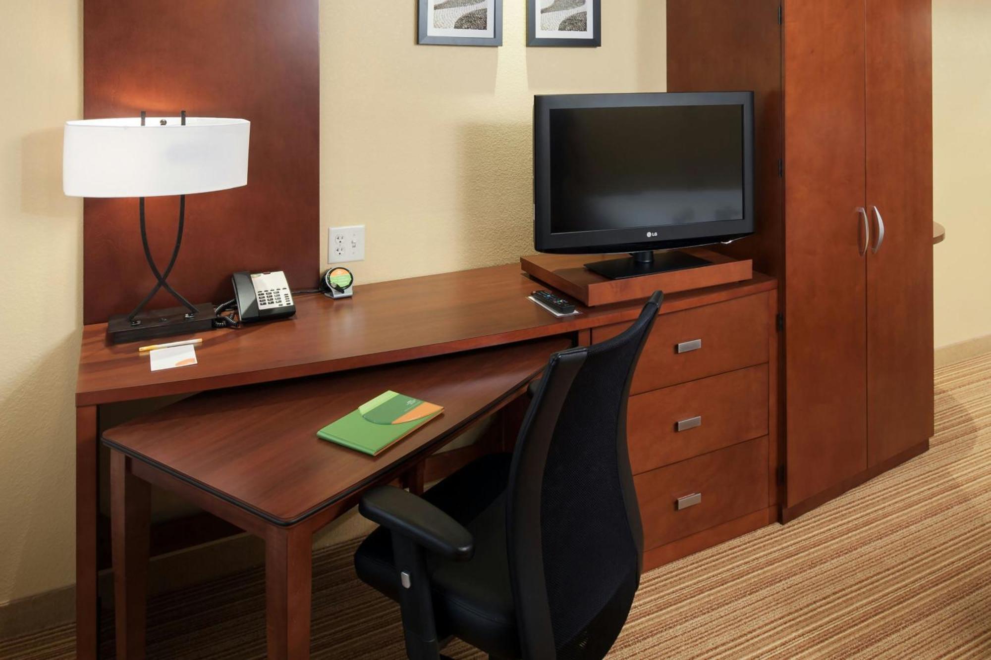 Courtyard By Marriott Houston Nasa Clear Lake Webster Exterior photo