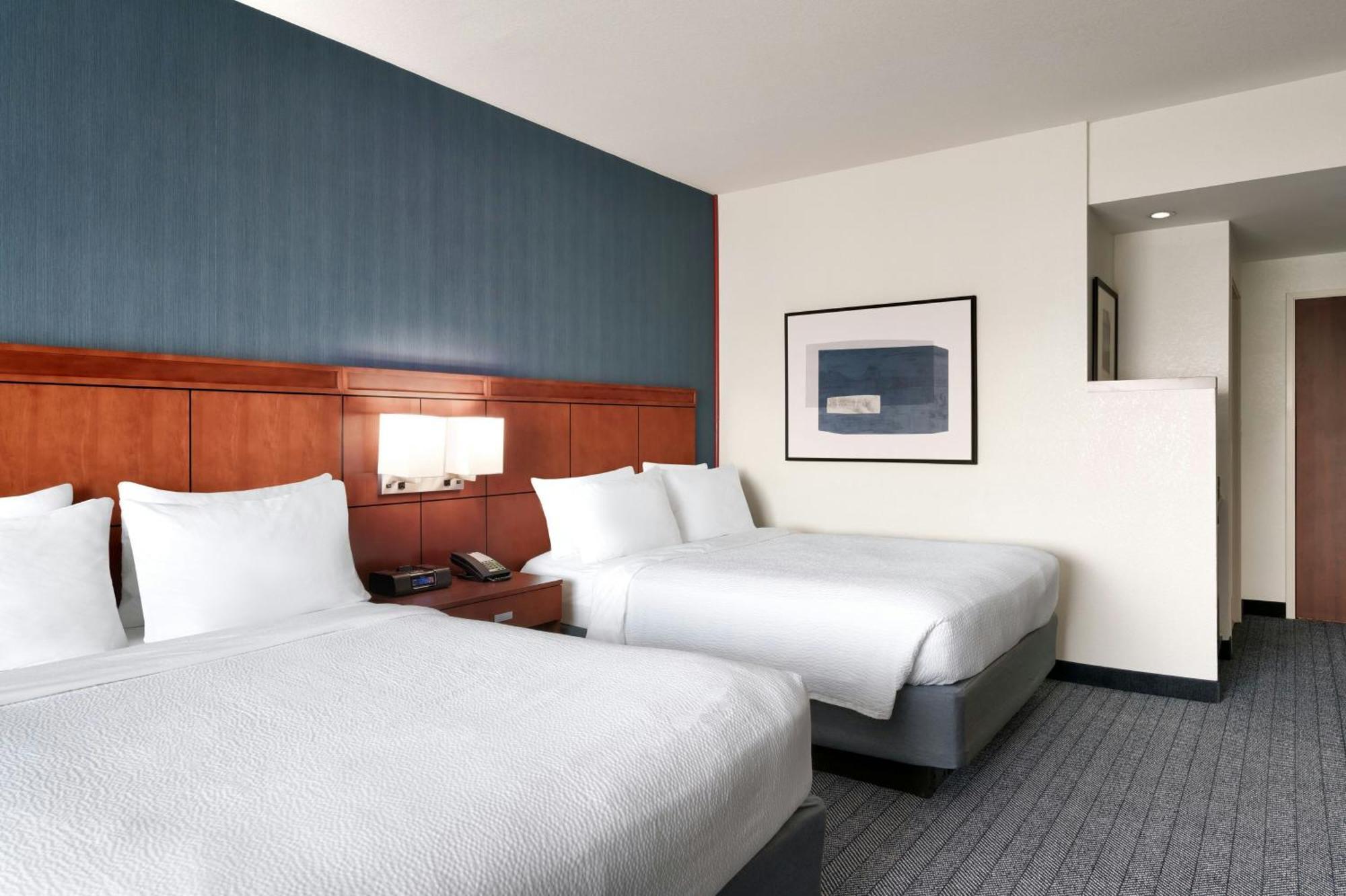 Courtyard By Marriott Houston Nasa Clear Lake Webster Exterior photo